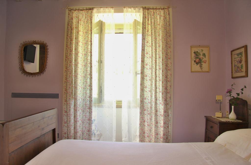 Poggio Dei Prugnoli Bed and Breakfast Tavoleto Exteriör bild